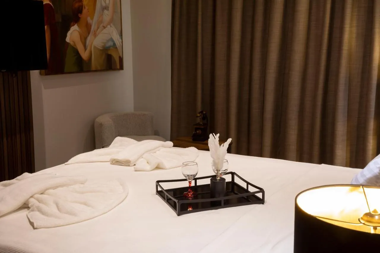 Monalisa Hotels Kuşadası 0*,